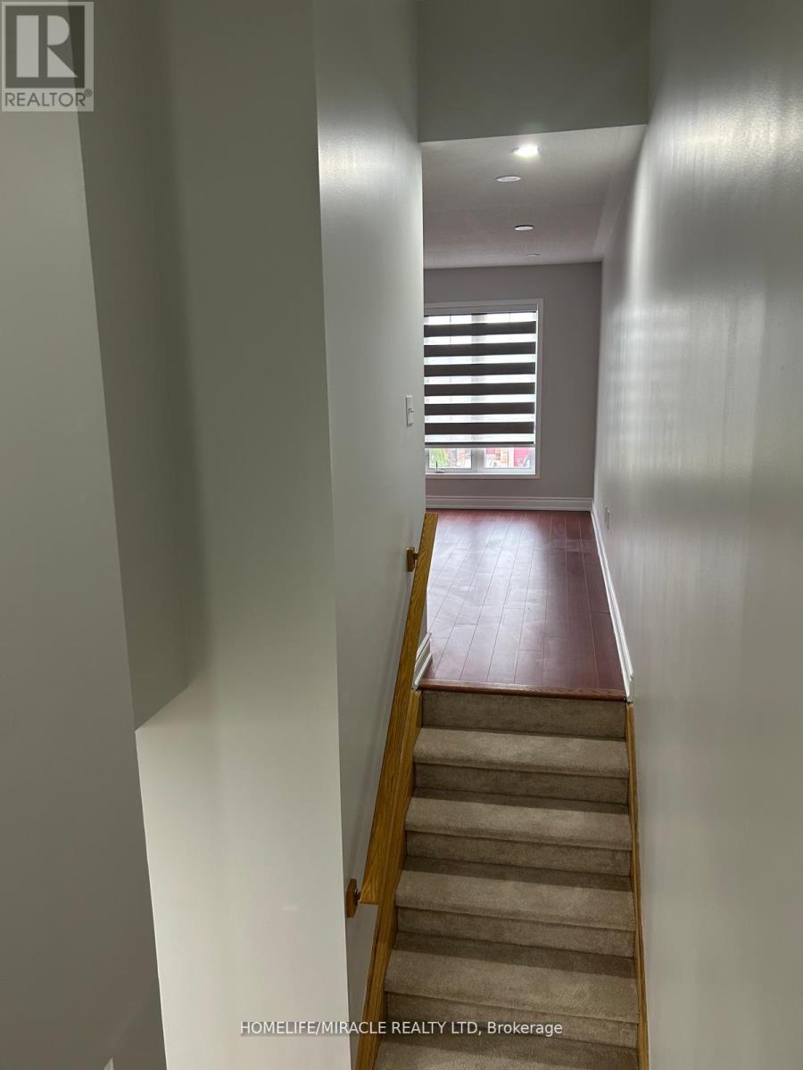 66 Studebaker Trail, Brampton (Fletcher's Meadow), Ontario  L7A 3A5 - Photo 17 - W12645312