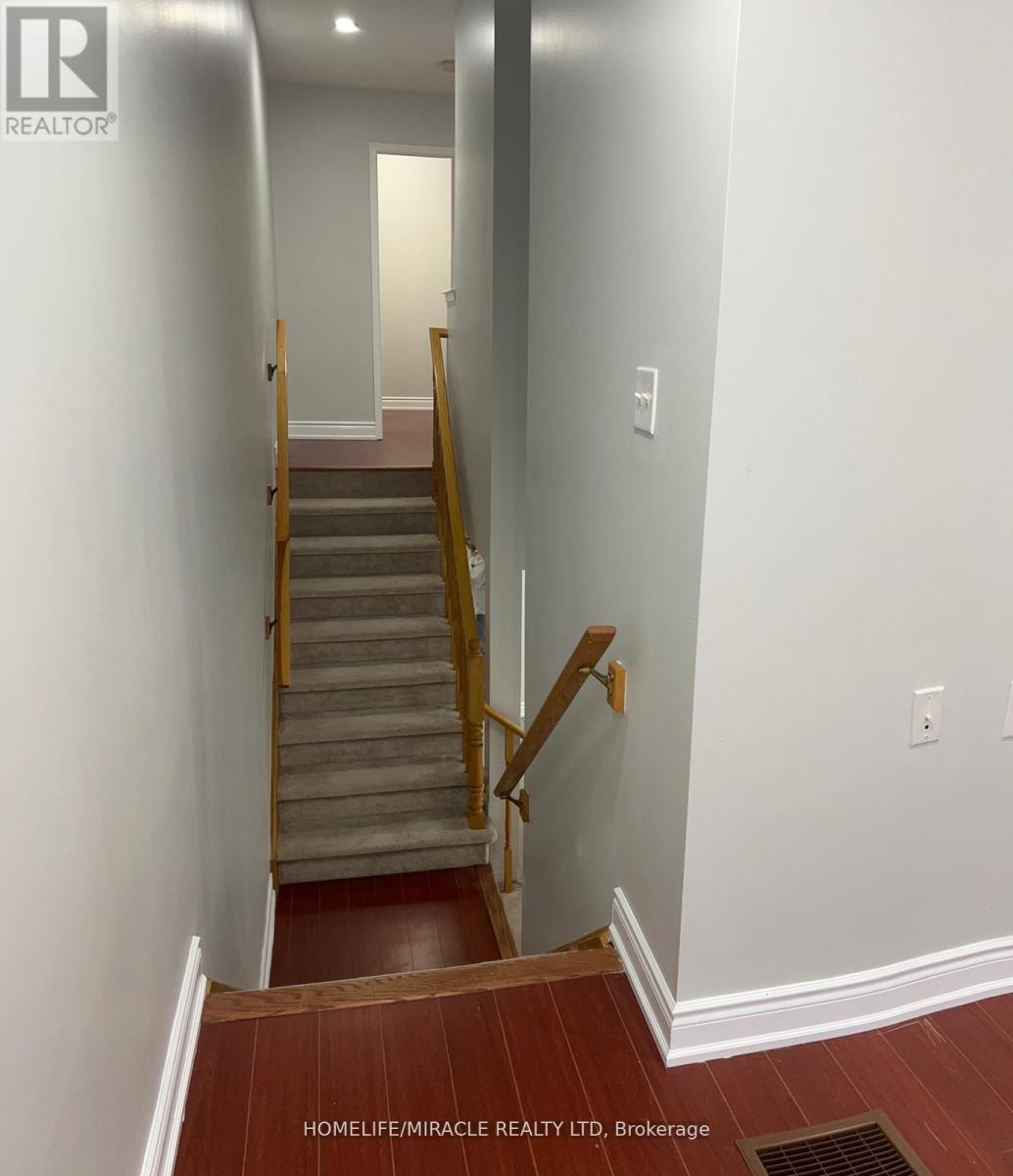 66 Studebaker Trail, Brampton (Fletcher's Meadow), Ontario  L7A 3A5 - Photo 9 - W12645312