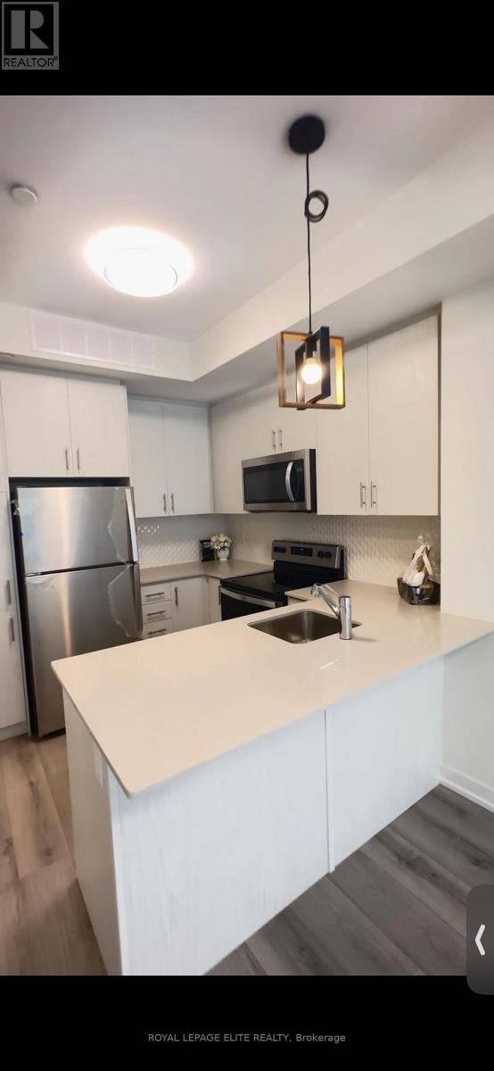 7 - 3546 Colonial Drive, Mississauga, Ontario  L5L 0C1 - Photo 3 - W12645322