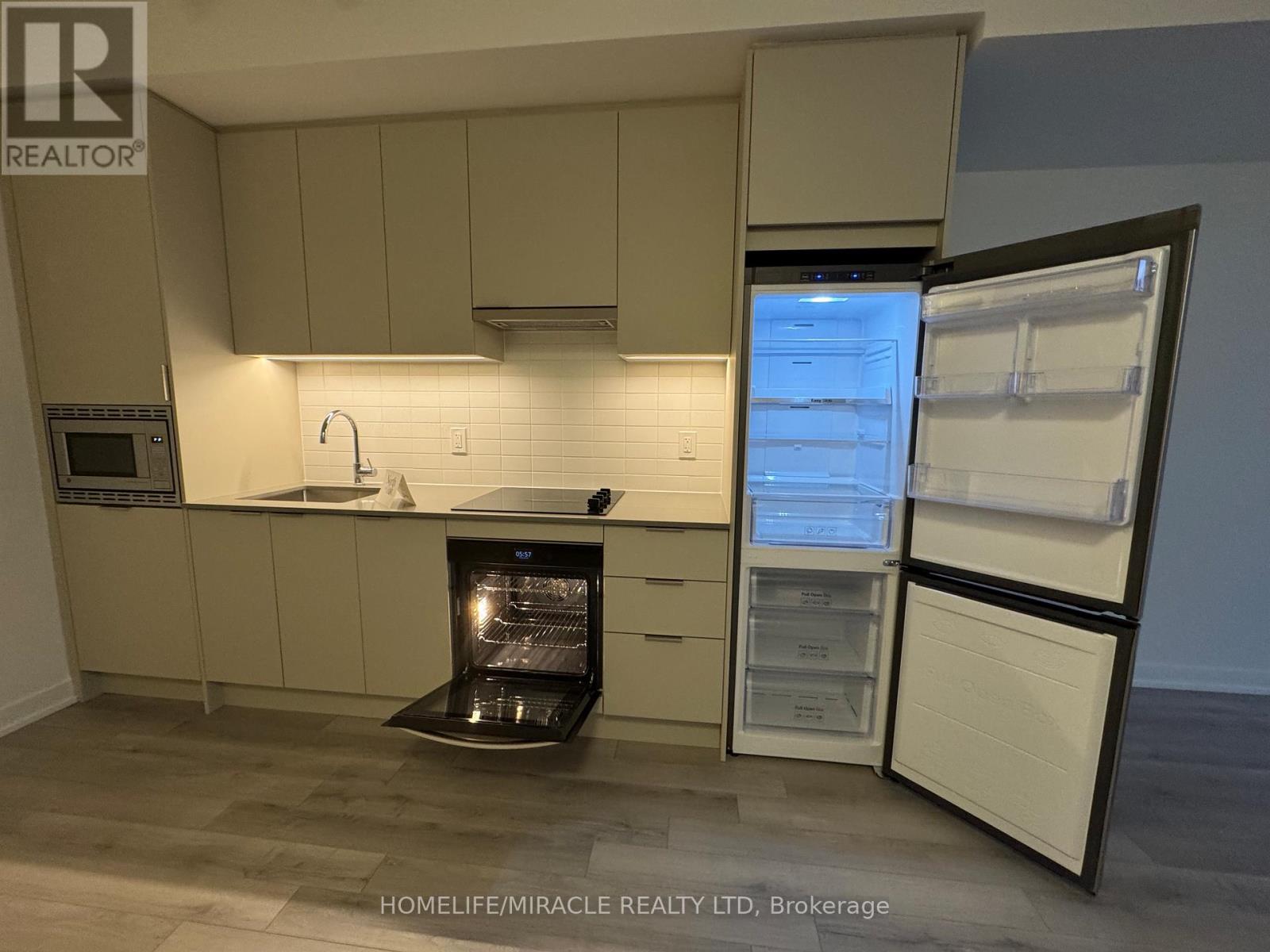 1706 - 3079 Trafalgar Road, Oakville, Ontario  L6H 8C5 - Photo 15 - W12645030