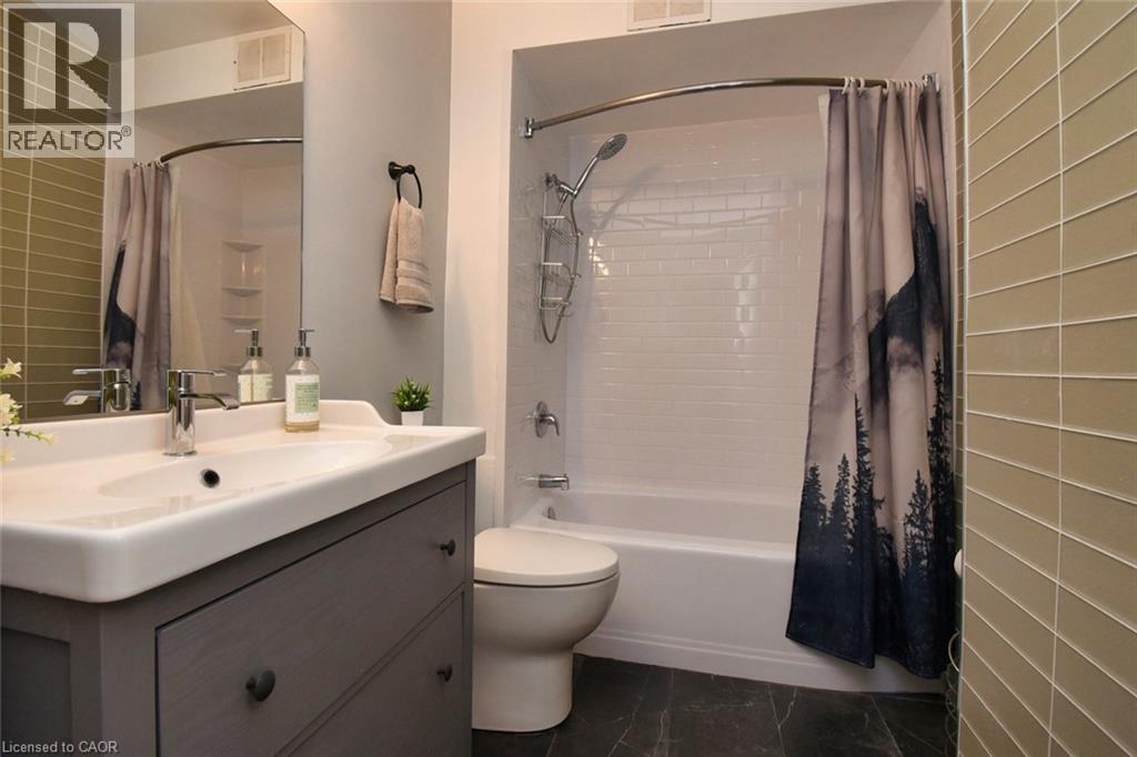 350 Quigley Road Unit# 212, Hamilton, Ontario  L8K 5N2 - Photo 19 - 40776746