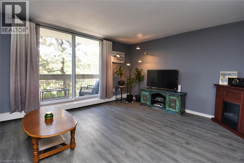 350 Quigley Road Unit# 212, Hamilton, Ontario  L8K 5N2 - Photo 9 - 40776746