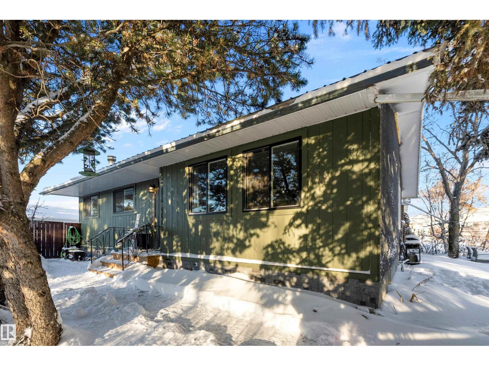 33 Wild Hay Dr, Devon, Alberta  T9G 1S5 - Photo 3 - E4468492