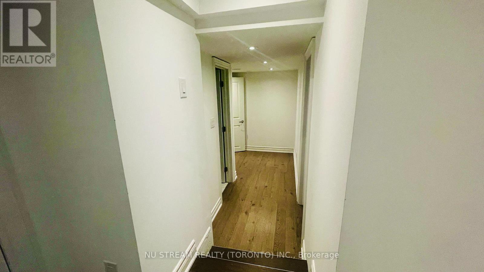 Bsmt - 36 Flavian Crescent, Toronto, Ontario  M2H 1V9 - Photo 10 - C12645336