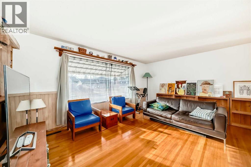 4508 Vandergrift Crescent Nw, Calgary, Alberta  T3A 0J2 - Photo 10 - A2269910