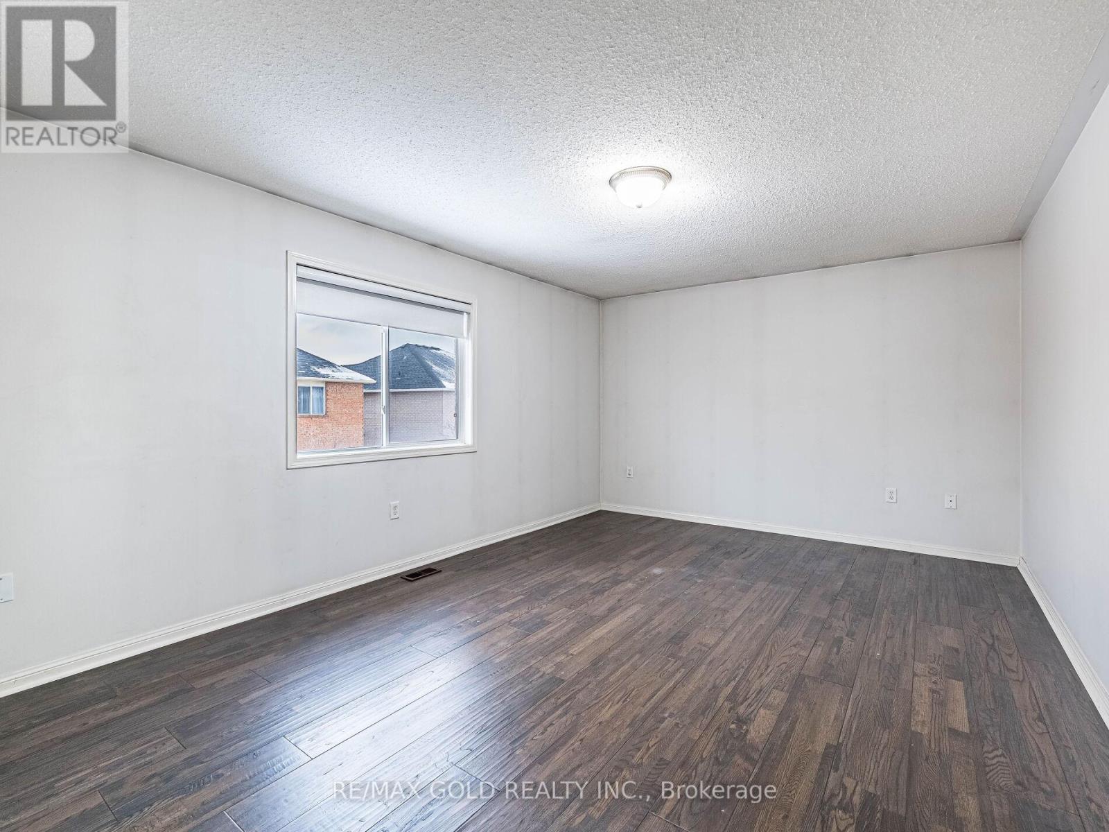 42 Zimmer Street, Brampton, Ontario  L6S 6L9 - Photo 28 - W12638928