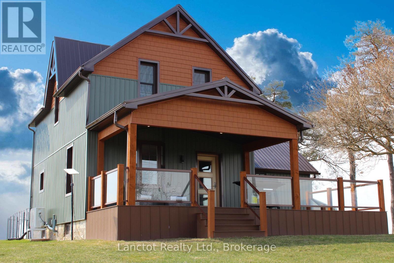 402558 Grey Road 17, Georgian Bluffs, Ontario  N0H 2T0 - Photo 3 - X12398656