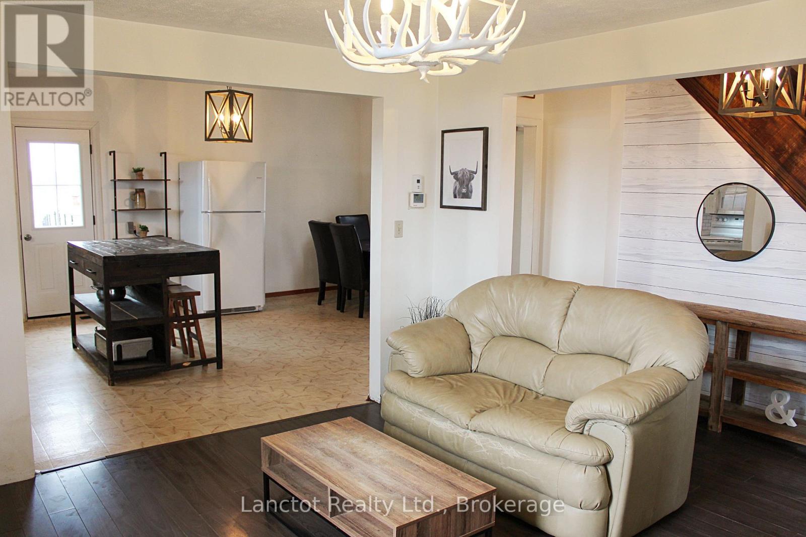 402558 Grey Road 17, Georgian Bluffs, Ontario  N0H 2T0 - Photo 32 - X12398656