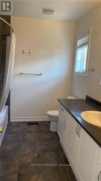 572 Murray Meadows Place, Milton, Ontario  L9T 8L8 - Photo 12 - W12645342