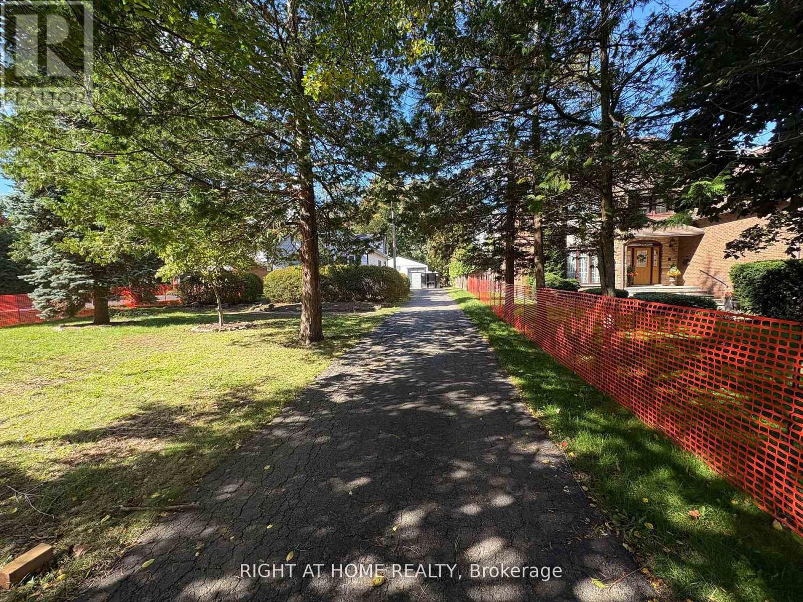 779 Indian Road, Mississauga, Ontario  L5H 1R4 - Photo 19 - W12645344