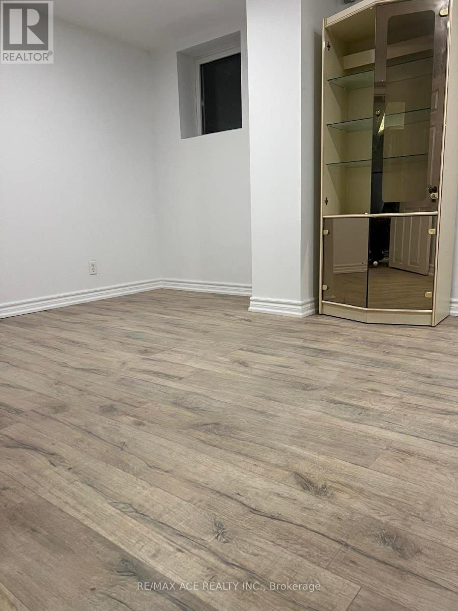 Bsmt - 161 Heale Avenue, Toronto, Ontario  M1N 3Y2 - Photo 3 - E12644020