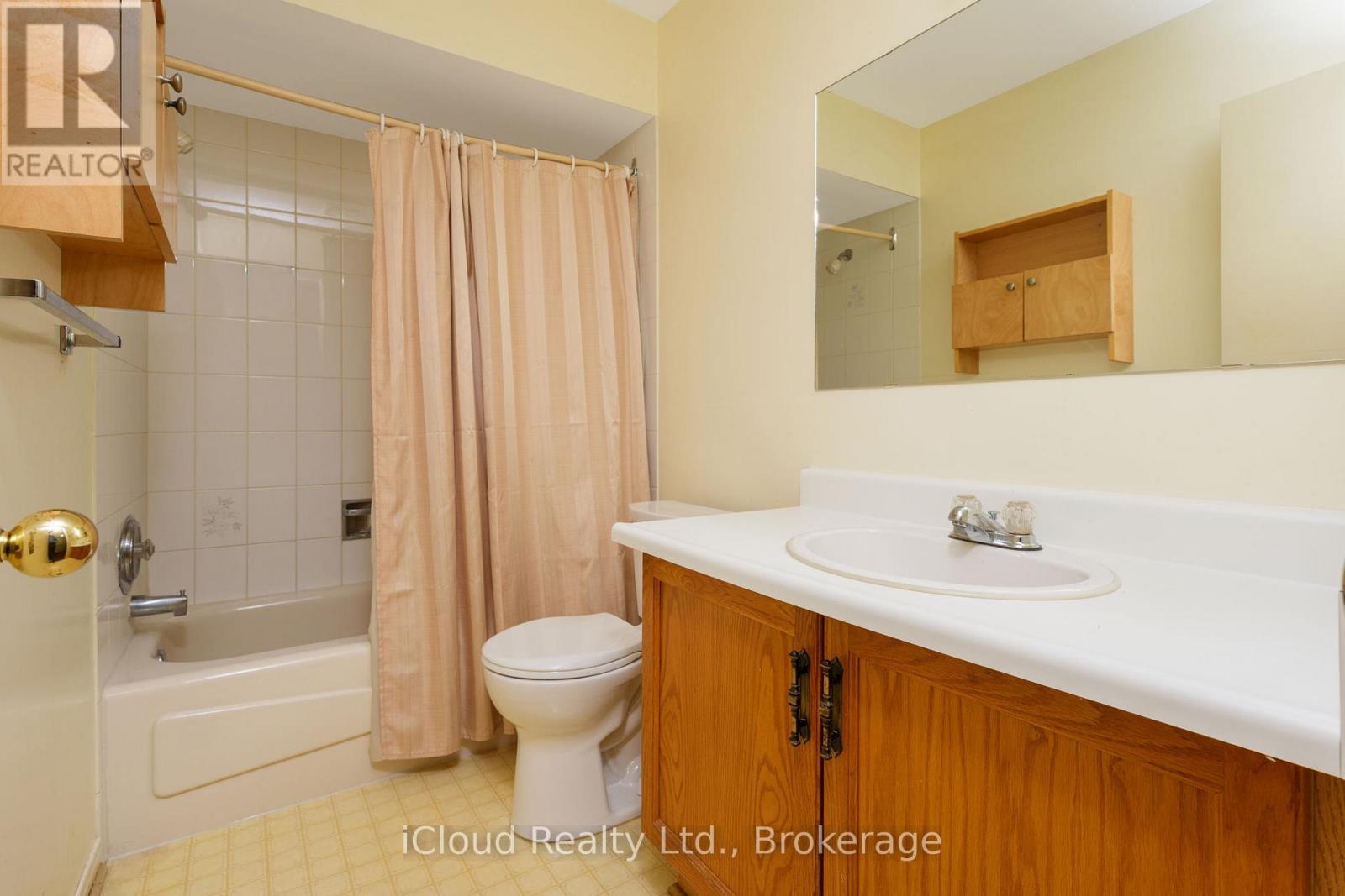 66 Dutch Crescent, Brampton, Ontario  L6Y 3X1 - Photo 28 - W12645348