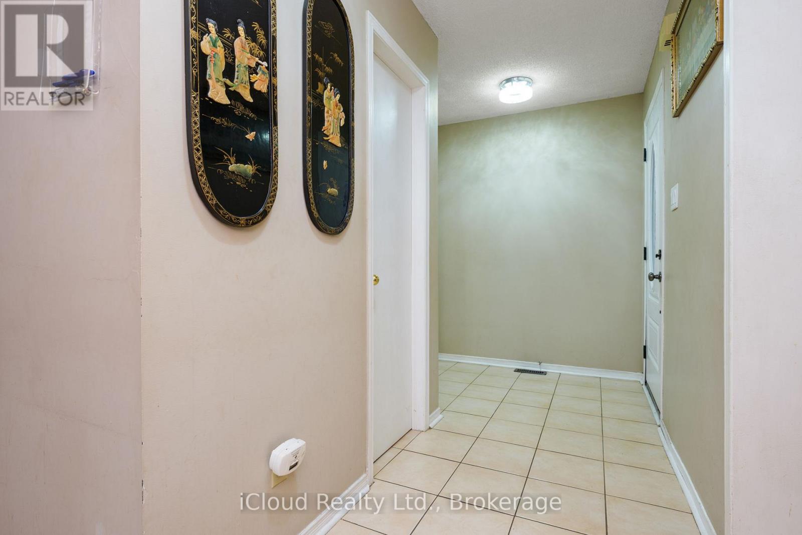 66 Dutch Crescent, Brampton, Ontario  L6Y 3X1 - Photo 9 - W12645348