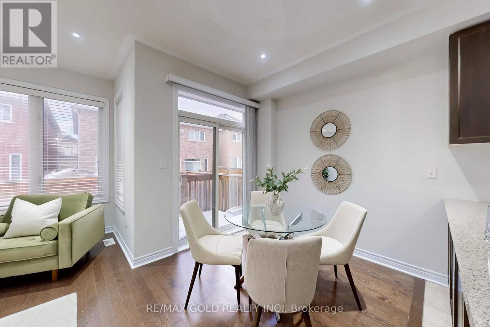 62 Pennycross Crescent, Brampton, Ontario  L7A 4M1 - Photo 16 - W12645360