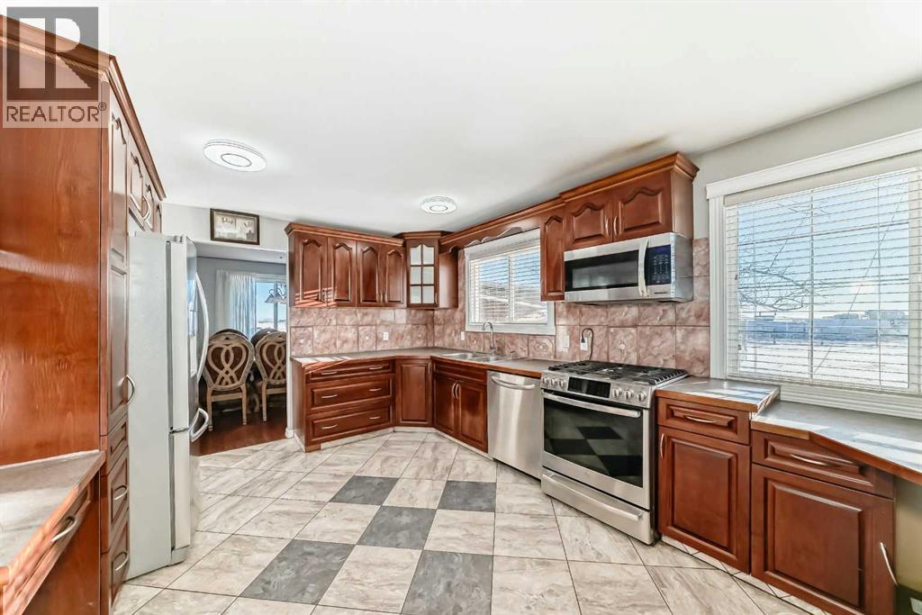 284211 Township Road 252, Rural Rocky View County, Alberta  T1Z 0M7 - Photo 6 - A2275897