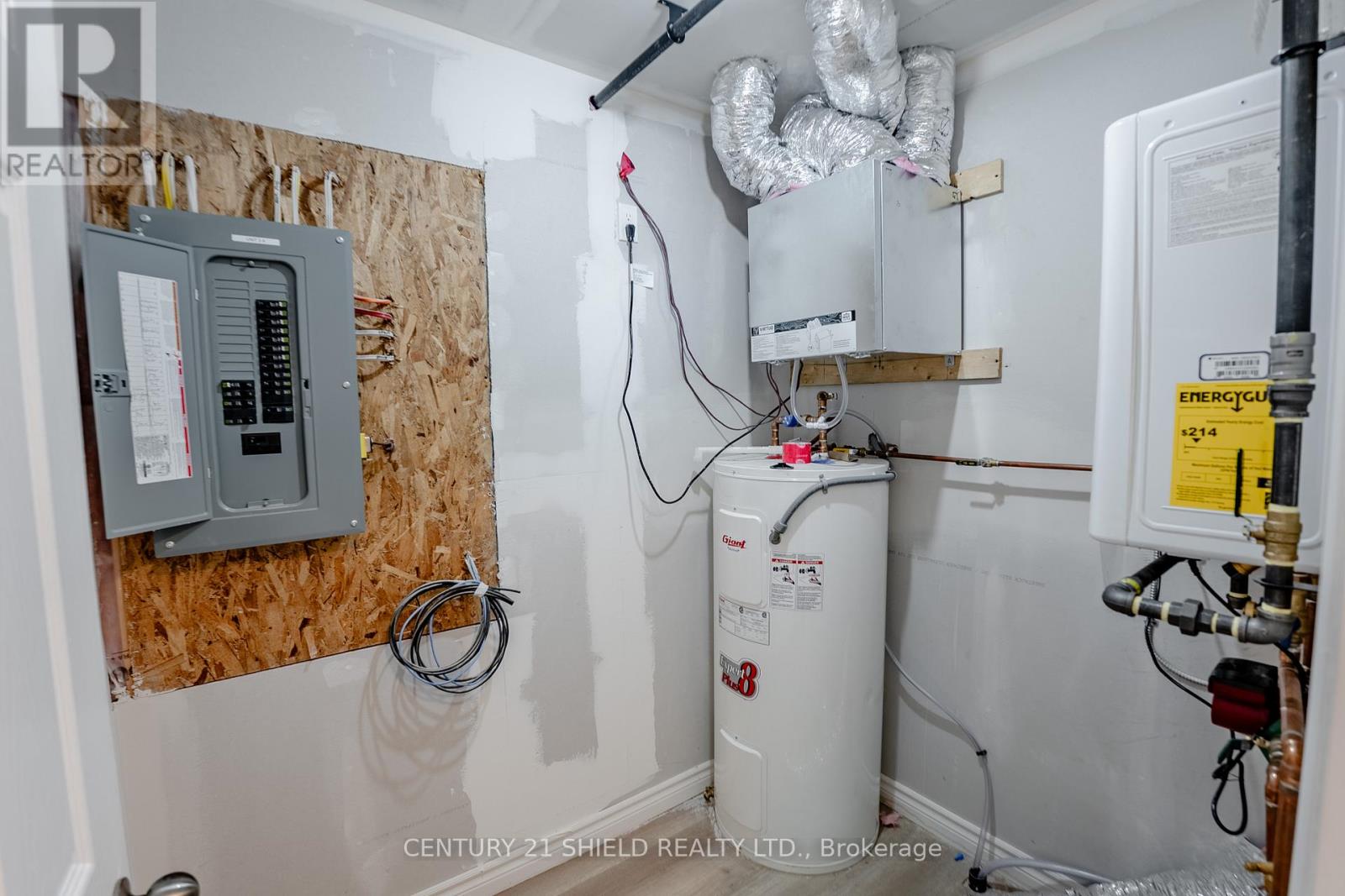 26 George Street, North Stormont, Ontario  K0C 1K0 - Photo 18 - X12645380