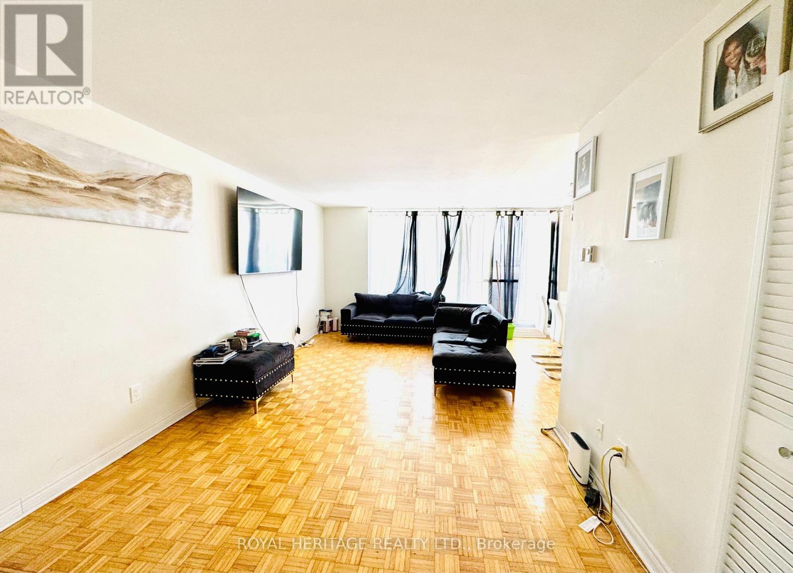 314 - 1 Massey Square, Toronto, Ontario  M4C 5L4 - Photo 7 - E12645374