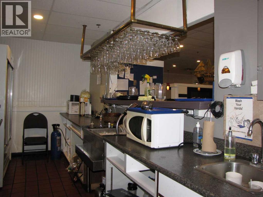 118, 4804 50 Street, Innisfail, Alberta  T4G 1N1 - Photo 25 - A2235648