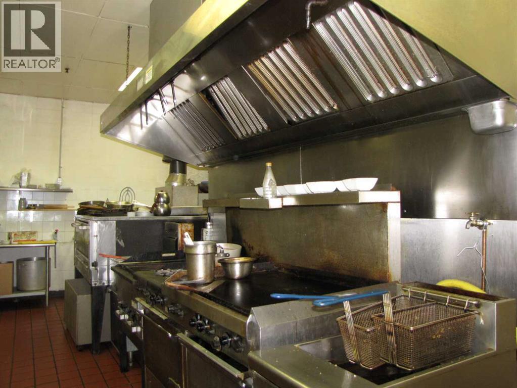 118, 4804 50 Street, Innisfail, Alberta  T4G 1N1 - Photo 30 - A2235648