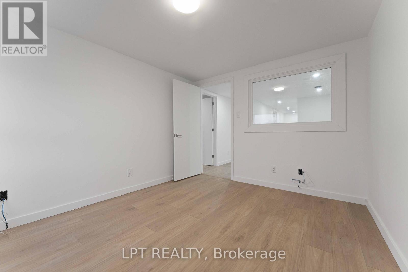 12 - 81 Auriga Drive, Ottawa, Ontario  K2E 7Y5 - Photo 28 - X12645402