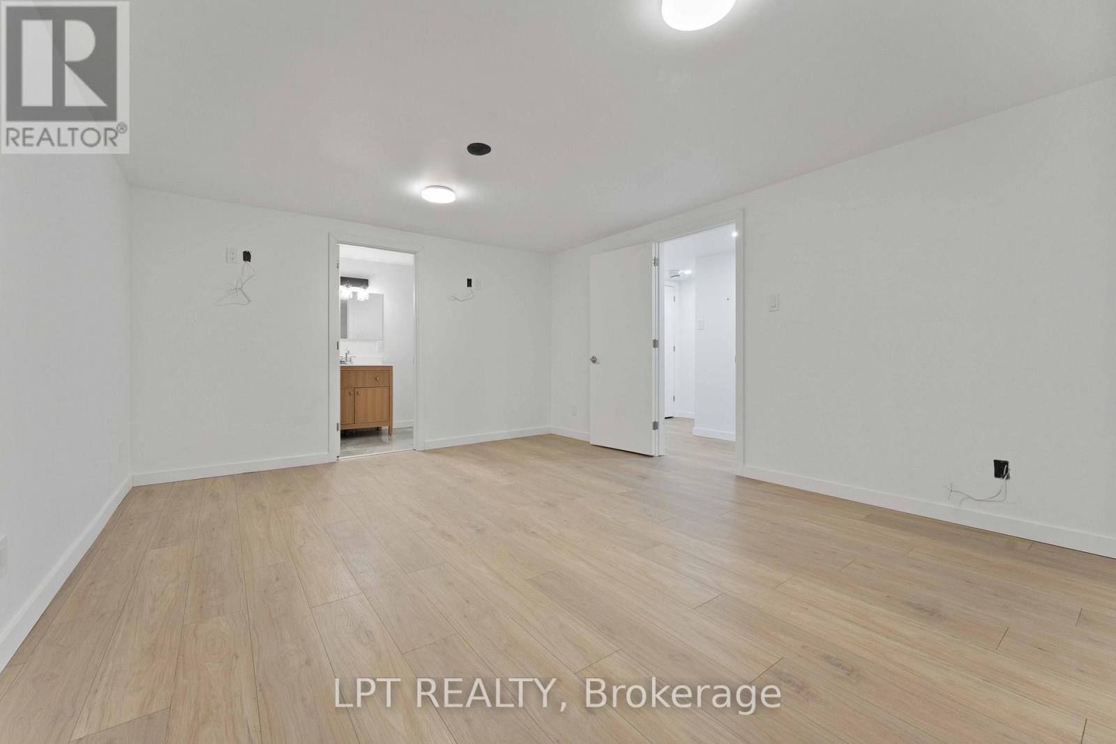 12 - 81 Auriga Drive, Ottawa, Ontario  K2E 7Y5 - Photo 35 - X12645402