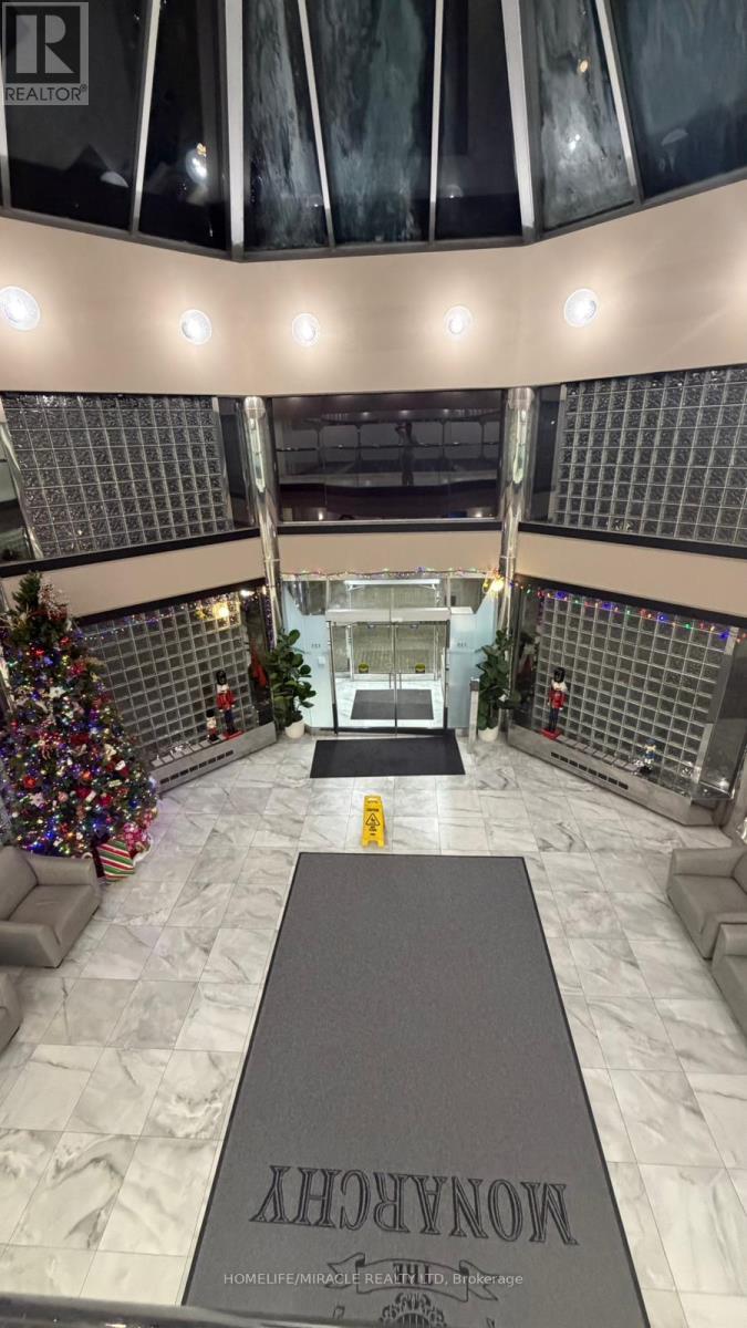 Ph-108 - 335 Webb Drive, Mississauga, Ontario  L5B 4A1 - Photo 4 - W12644076