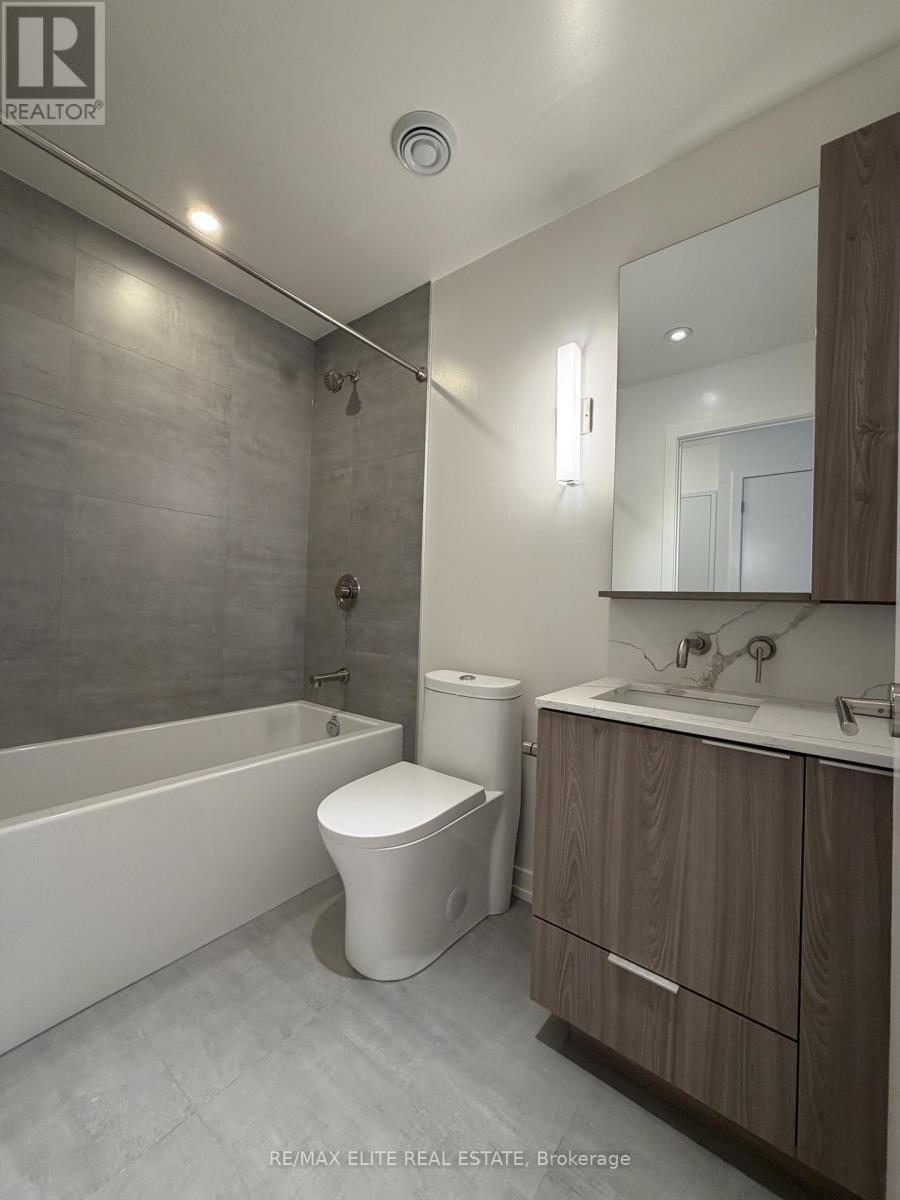 2011s - 110 Broadway Avenue, Toronto, Ontario  M4P 1V3 - Photo 18 - C12645400