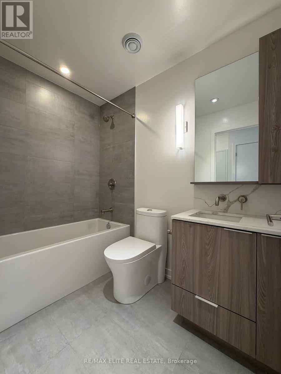 2011s - 110 Broadway Avenue, Toronto, Ontario  M4P 1V3 - Photo 21 - C12645400