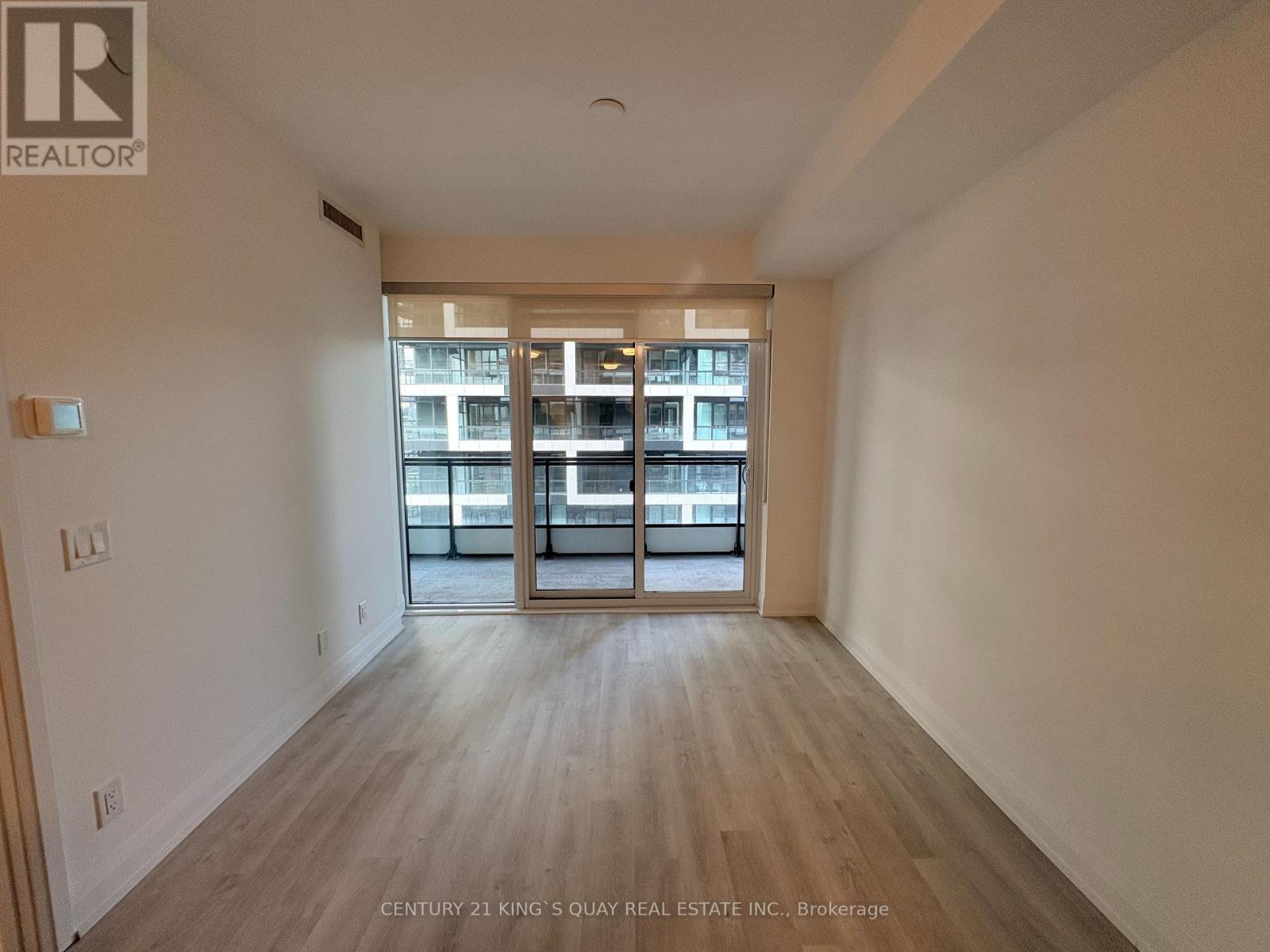 1601 - 65 Broadway Avenue, Toronto, Ontario  M4P 1T9 - Photo 8 - C12645408