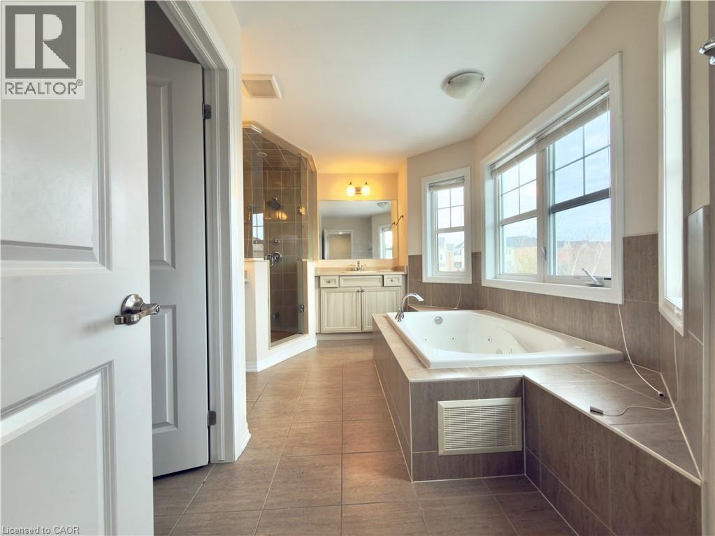 3147 Carding Mill Trail, Oakville, Ontario  L6M 0Z5 - Photo 19 - 40794644