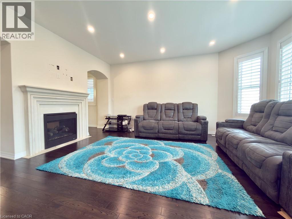 3147 Carding Mill Trail, Oakville, Ontario  L6M 0Z5 - Photo 6 - 40794644