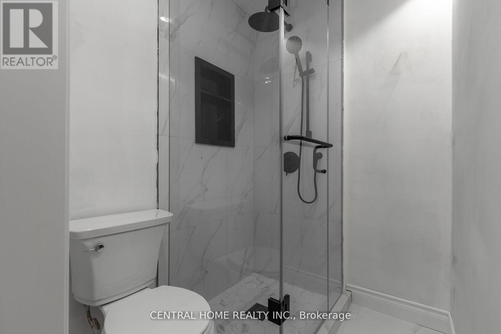 Bsmt - 19 Valleycrest Avenue, Markham, Ontario  L3P 1H6 - Photo 10 - N12645392