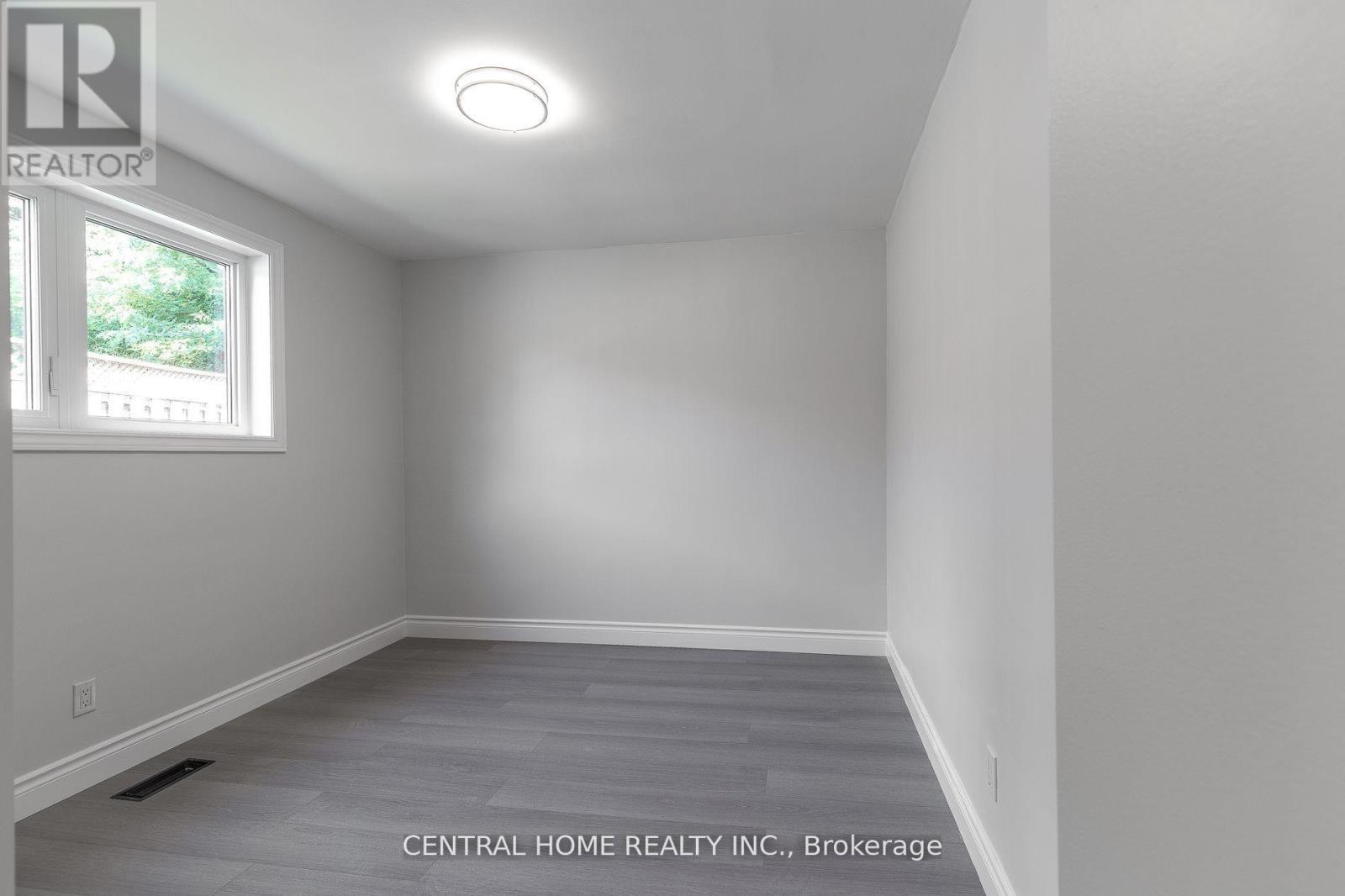 Bsmt - 19 Valleycrest Avenue, Markham, Ontario  L3P 1H6 - Photo 7 - N12645392