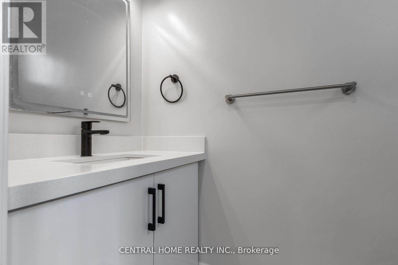 Bsmt - 19 Valleycrest Avenue, Markham, Ontario  L3P 1H6 - Photo 9 - N12645392