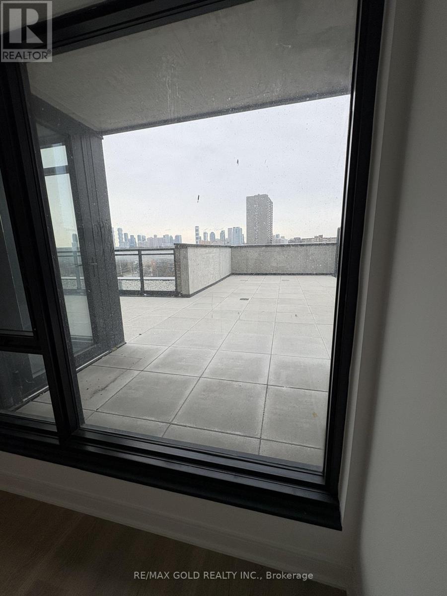 803 - 86 Dundas Street, Mississauga, Ontario  L5A 0B1 - Photo 3 - W12645396