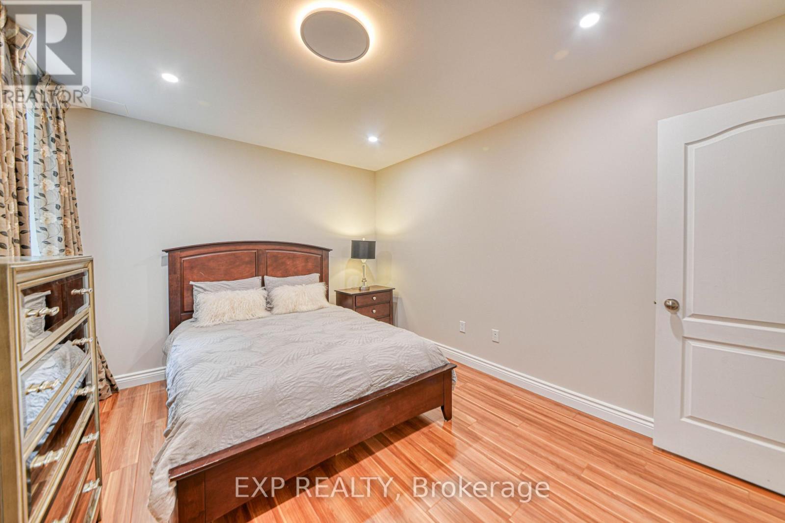 Bsmt - 87 Lowinger Avenue, Hamilton, Ontario  L9K 1P9 - Photo 17 - X12645412