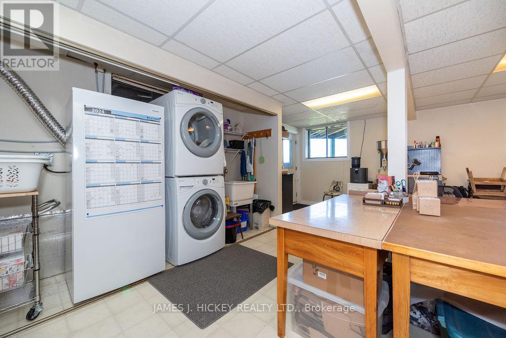 581 Rocky Point Lane, Deep River, Ontario  K0J 1P0 - Photo 21 - X12645418