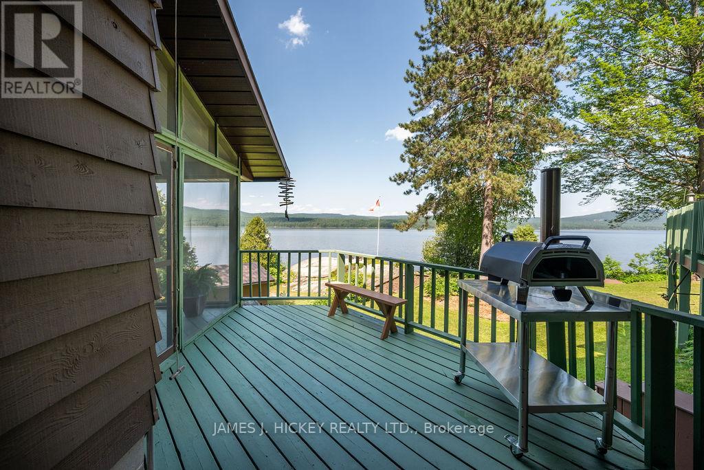 581 Rocky Point Lane, Deep River, Ontario  K0J 1P0 - Photo 27 - X12645418