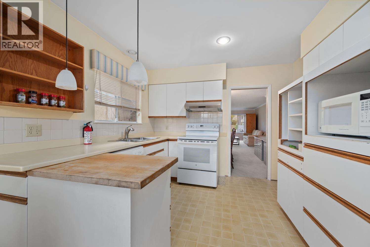 3845 W 14th, Vancouver, British Columbia  V6R 2X1 - Photo 6 - R3074665