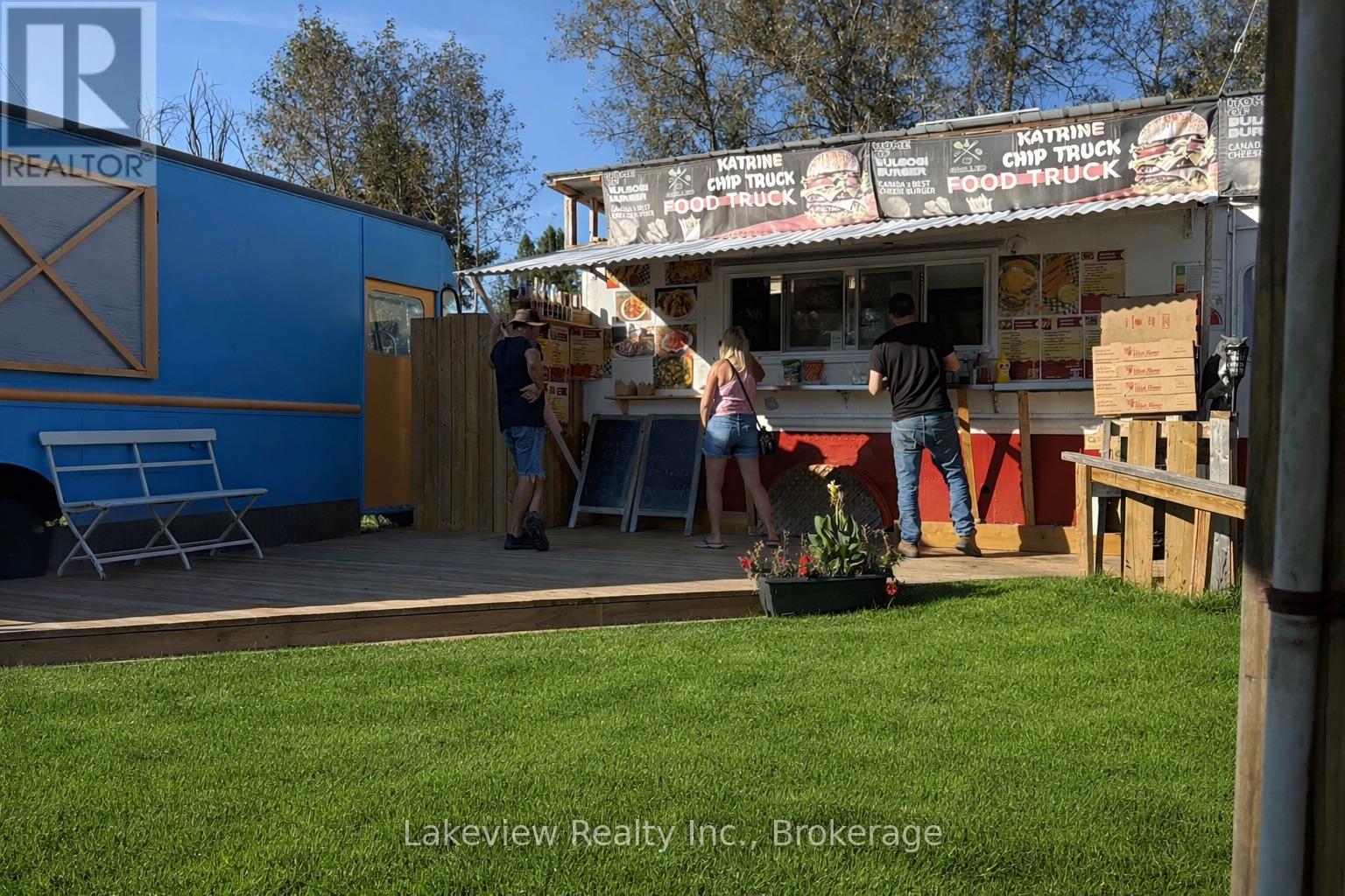 12 THREE MILE LAKE ROAD E, Armour, Ontario