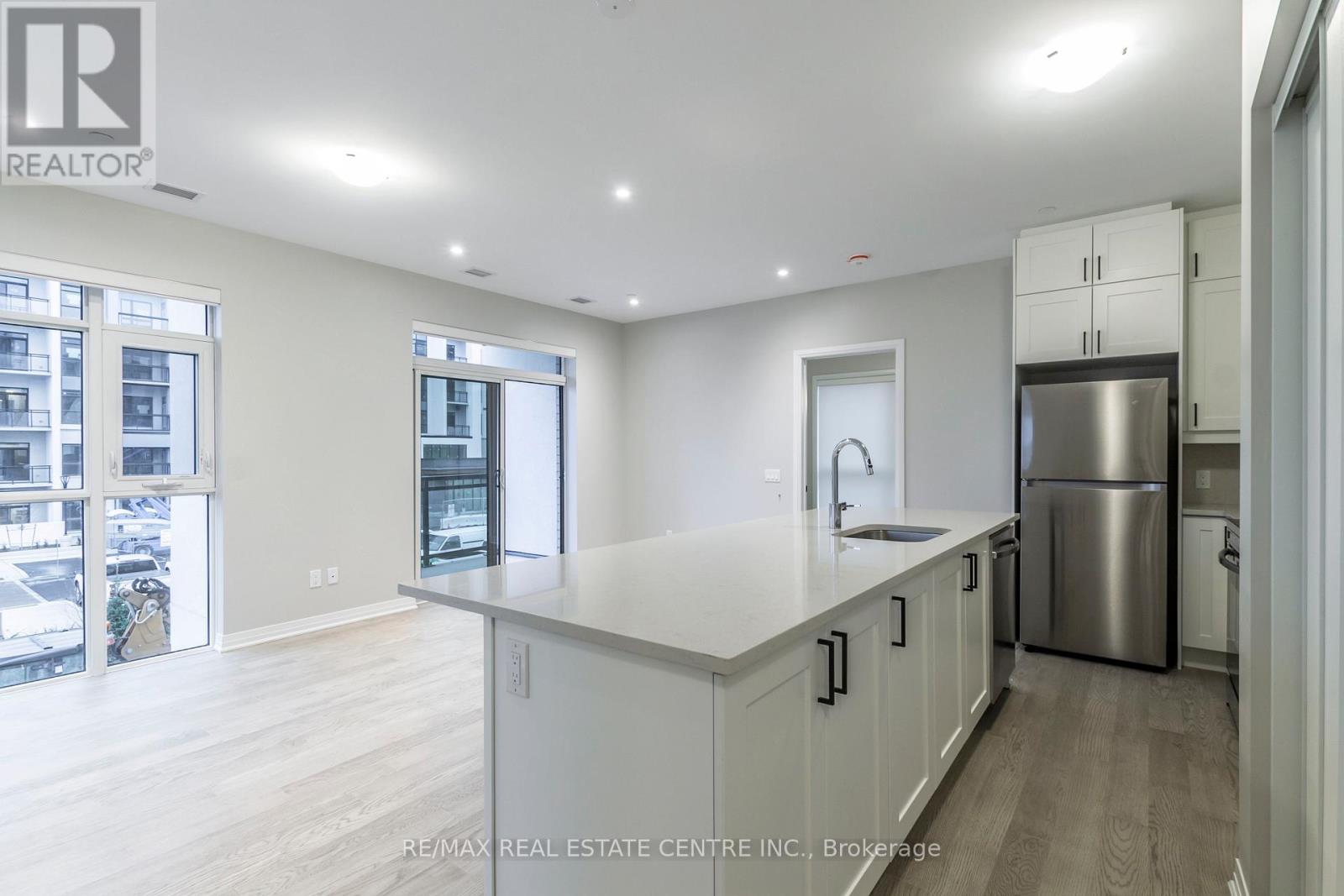 207 - 460 Gordon Krantz Avenue, Milton, Ontario  L9E 1Z2 - Photo 11 - W12645426