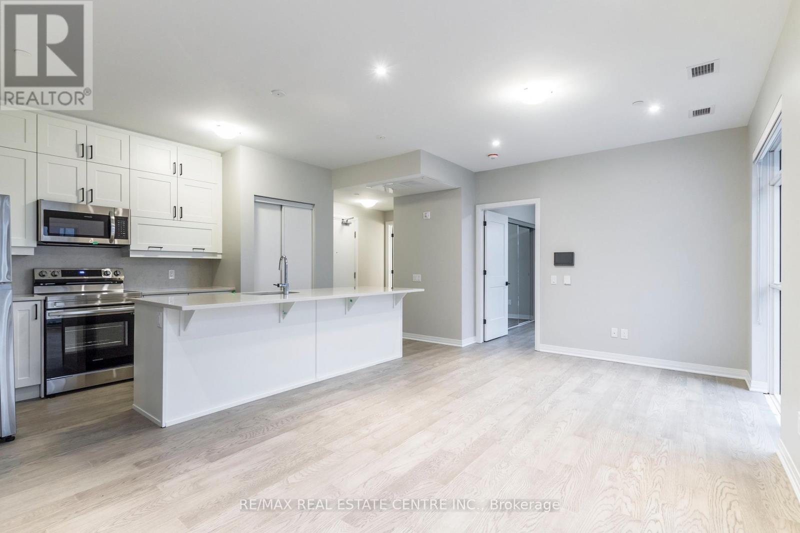 207 - 460 Gordon Krantz Avenue, Milton, Ontario  L9E 1Z2 - Photo 15 - W12645426