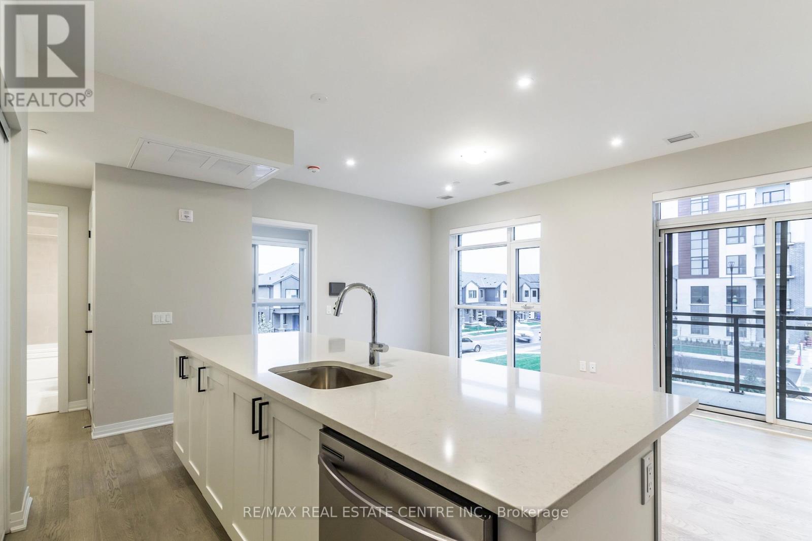 207 - 460 Gordon Krantz Avenue, Milton, Ontario  L9E 1Z2 - Photo 17 - W12645426