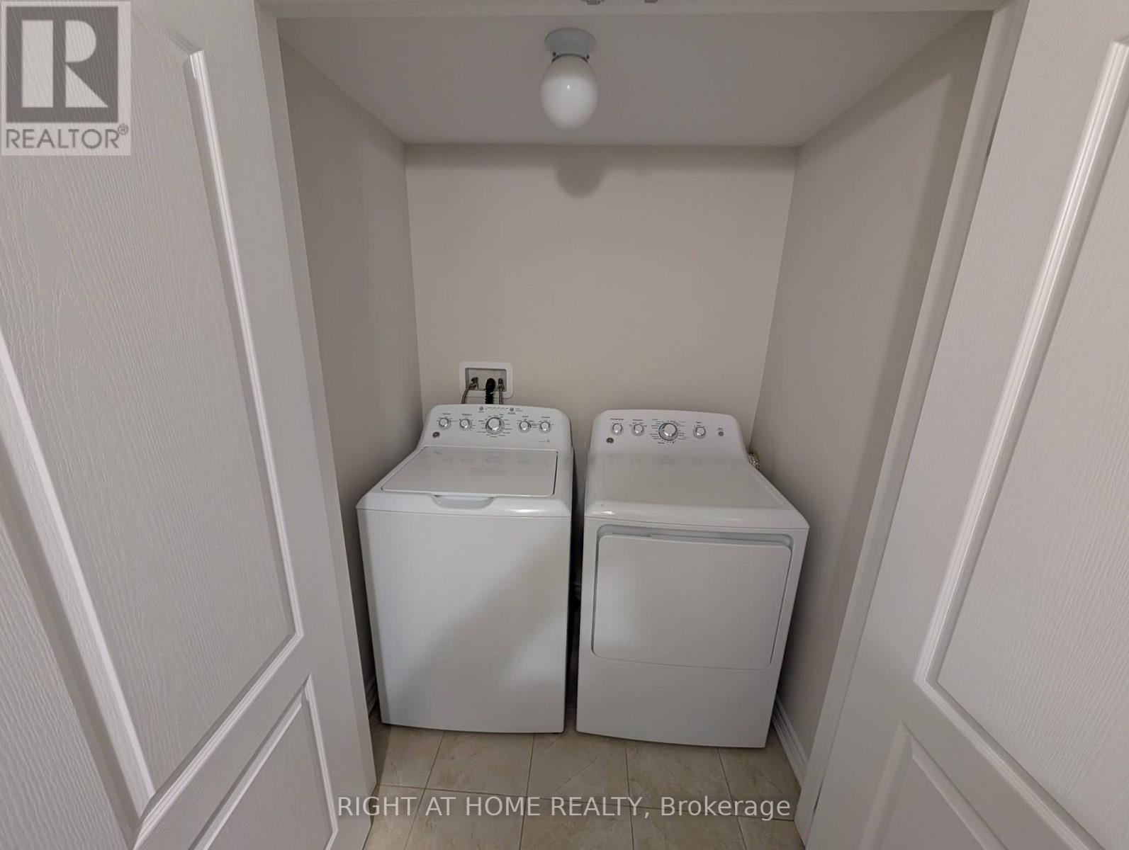 91 Glenvista Drive, Kitchener, Ontario  N2R 0E3 - Photo 10 - X12645422