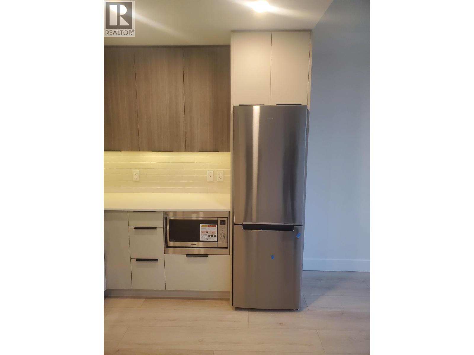 203 3105 St Johns Street, Port Moody, British Columbia  V3H 2C4 - Photo 14 - R3072449