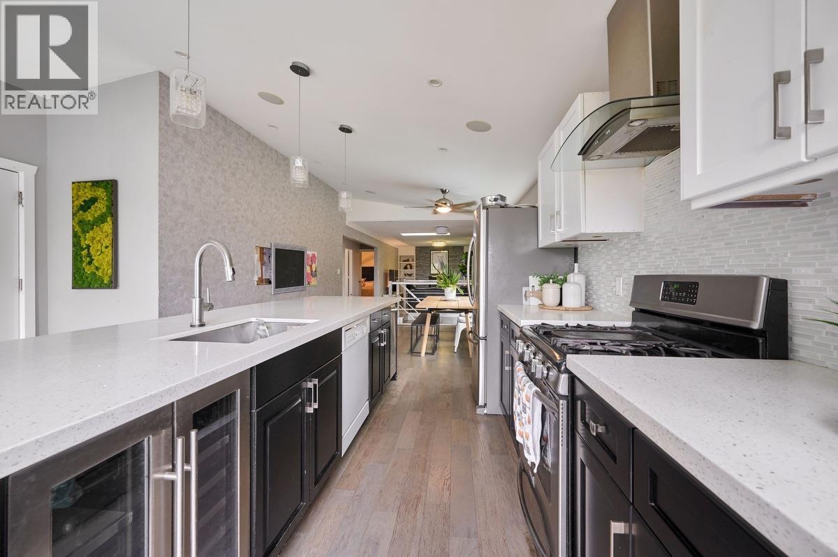 13993 Silver Valley Road, Maple Ridge, British Columbia  V4R 2G5 - Photo 3 - R3053432