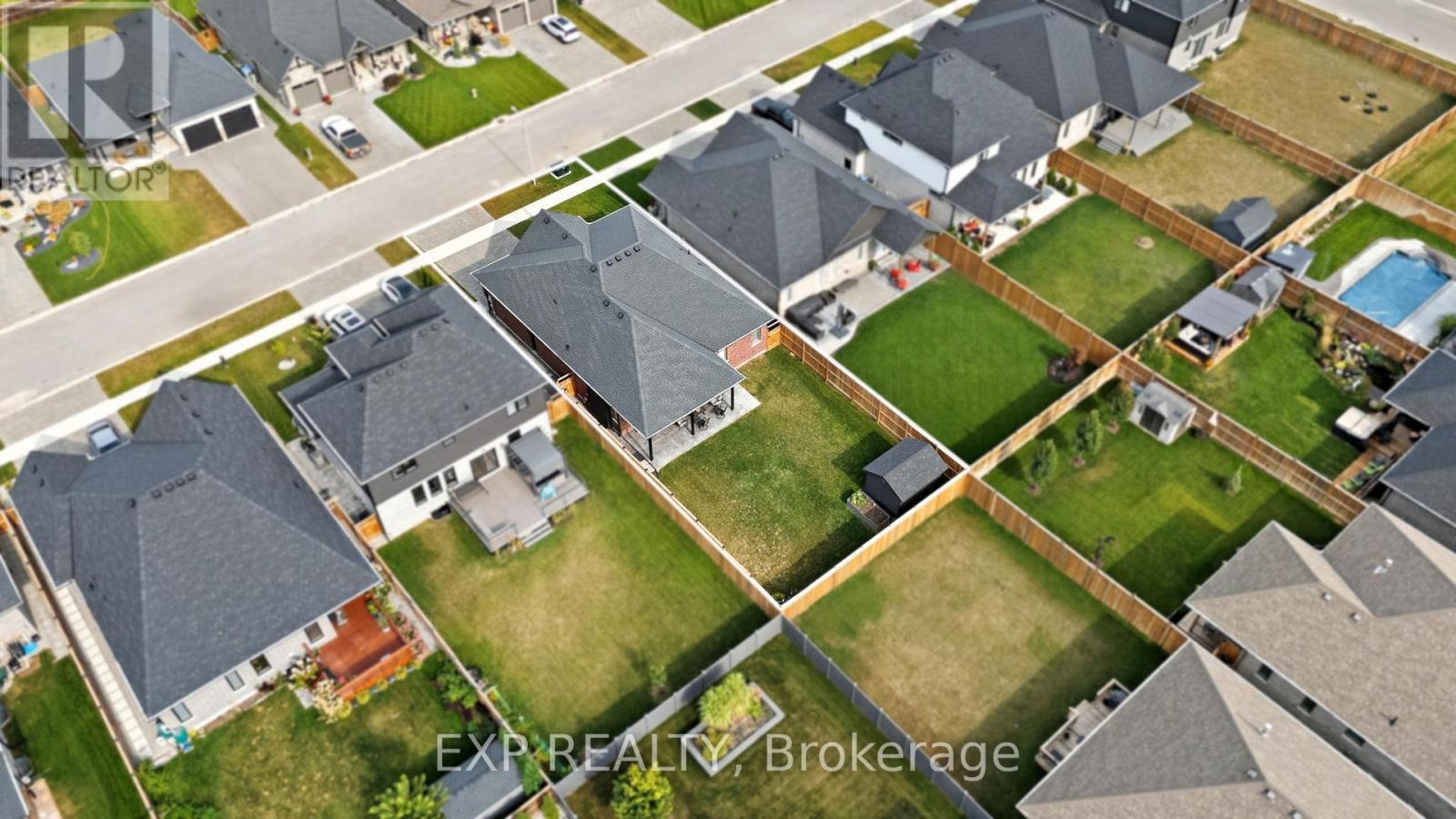 19 Statham Street, Strathroy-Caradoc, Ontario  N7G 0G2 - Photo 49 - X12645452