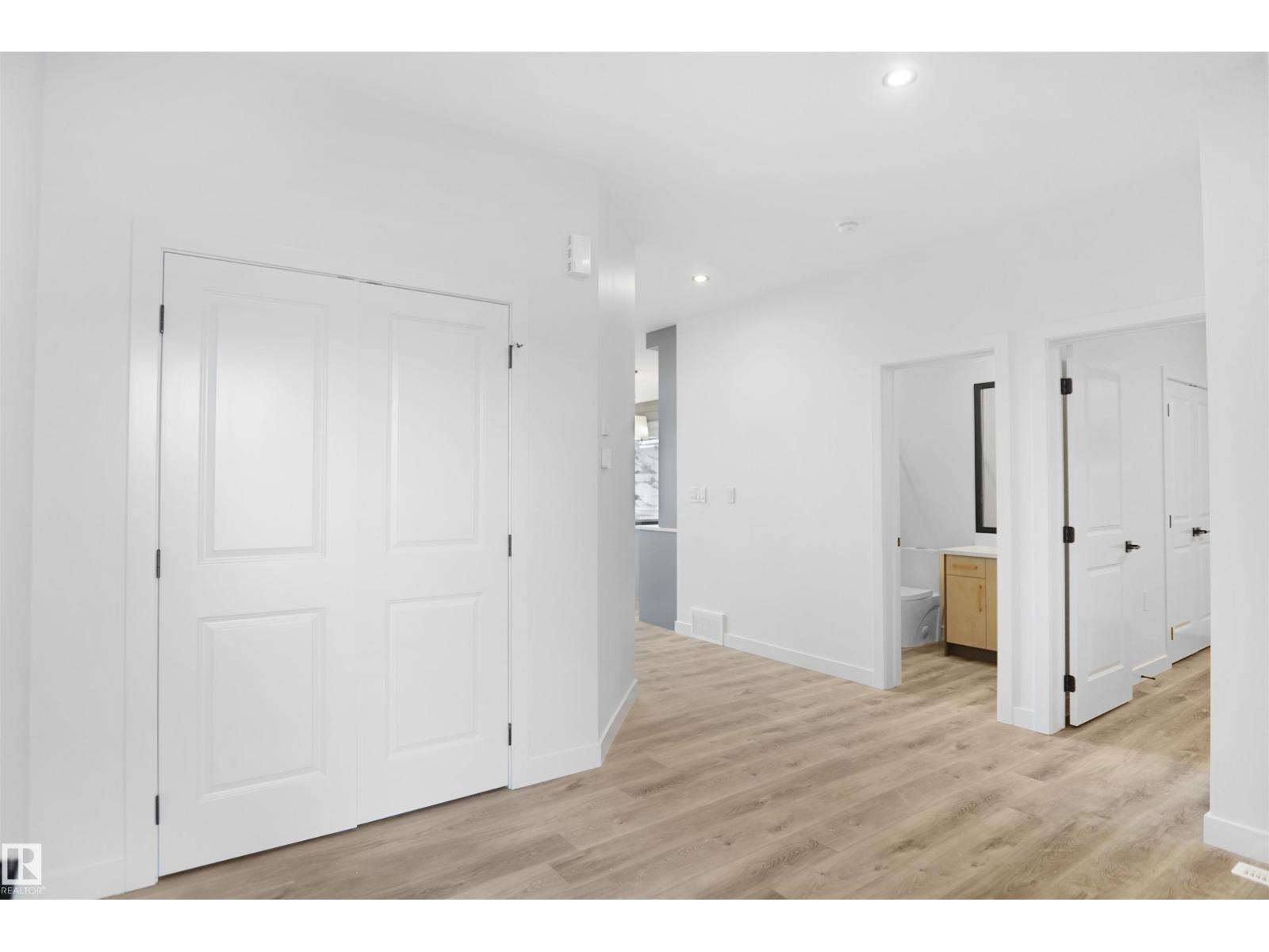 79 Meadowgrove Lane, Spruce Grove, Alberta  T7X 0W2 - Photo 4 - E4468495