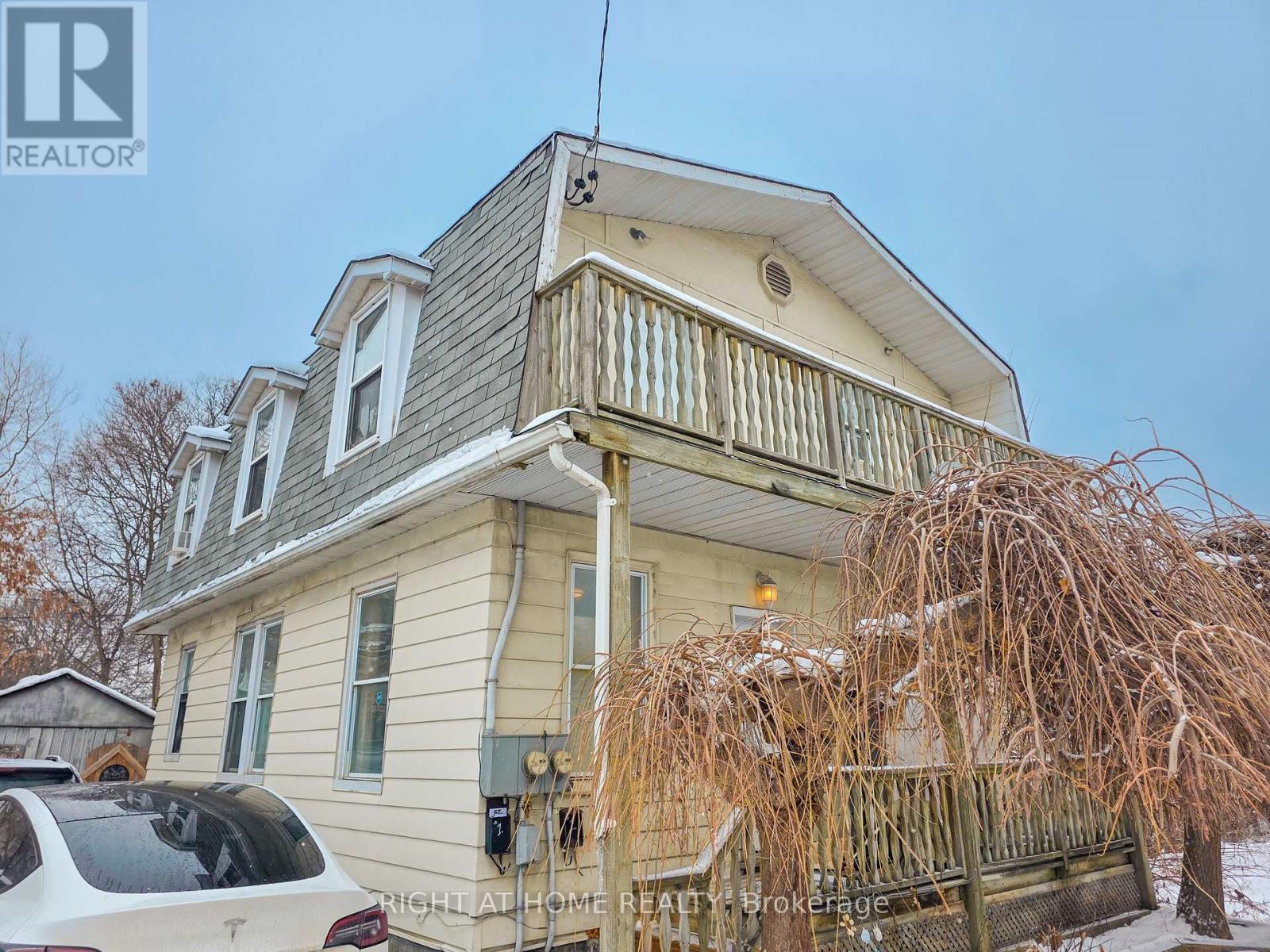 MAIN - 38 OLIVE AVENUE, Oshawa, Ontario