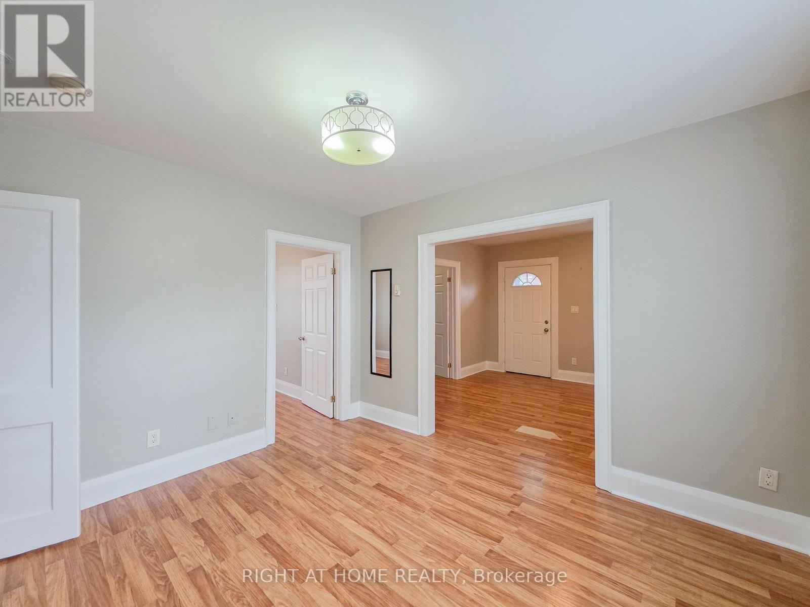 Main - 38 Olive Avenue, Oshawa, Ontario  L1H 2N8 - Photo 7 - E12645438